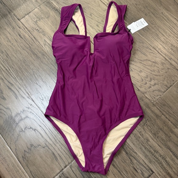 Shade & Shore One Piece Swimsuit Full Coverage Purple‎ Size S (4-6)NWT - Picture 1 of 7